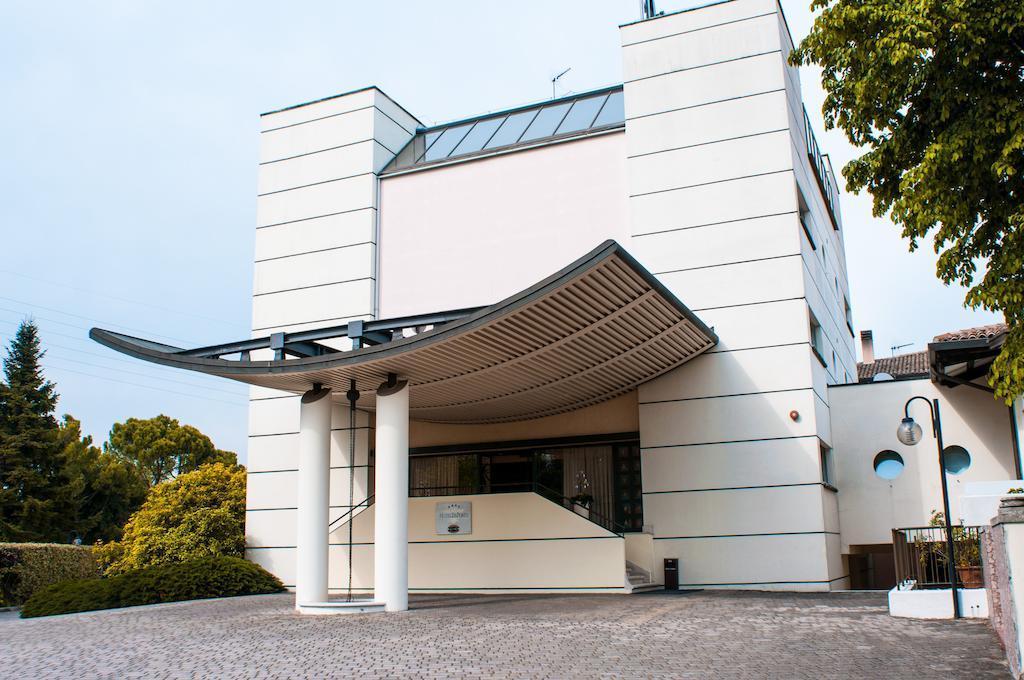 Da Porto 4*
